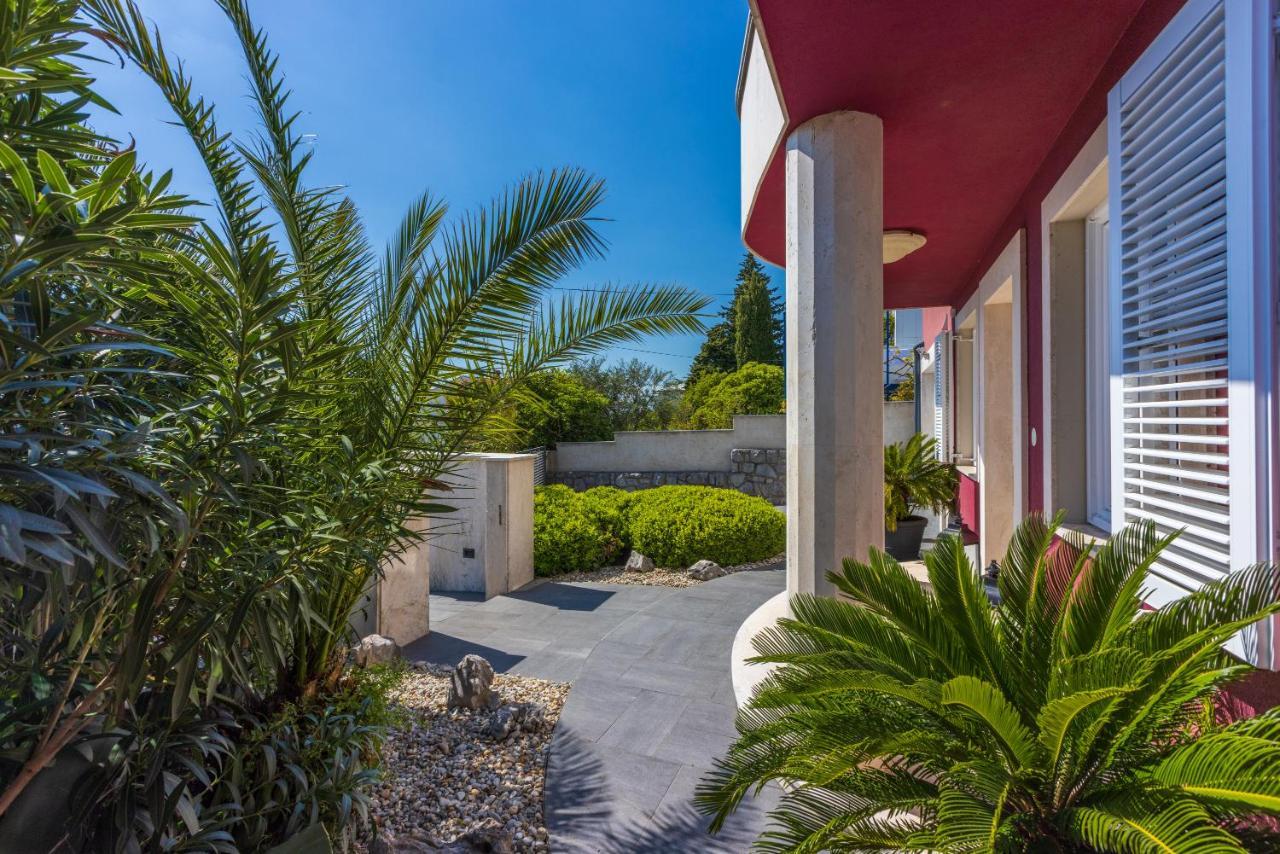 Villa M Dramalj Esterno foto